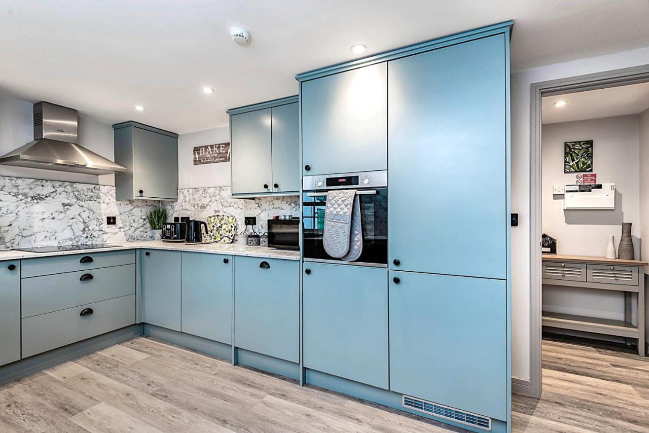 The Burton Penthouse By Fortuna Property Cheltenham Exteriör bild