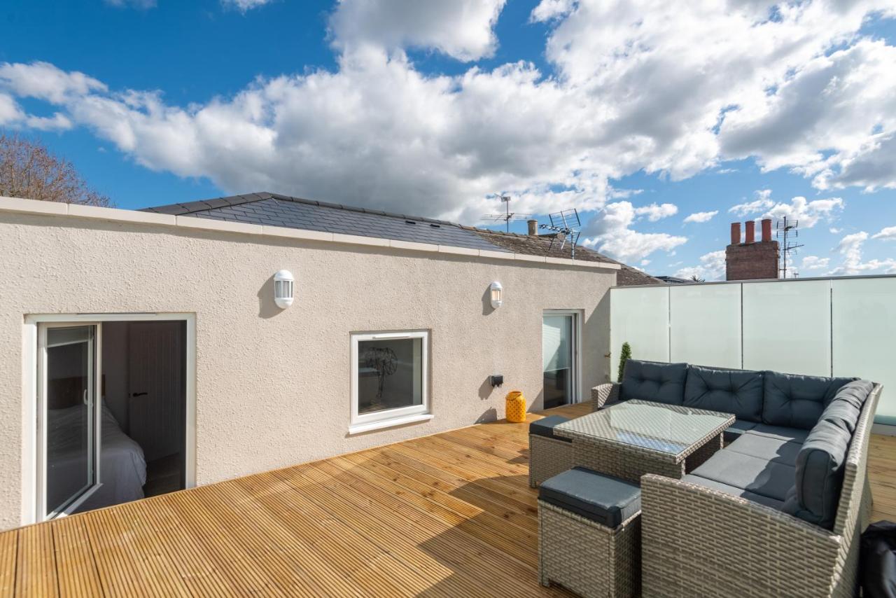 The Burton Penthouse By Fortuna Property Cheltenham Exteriör bild